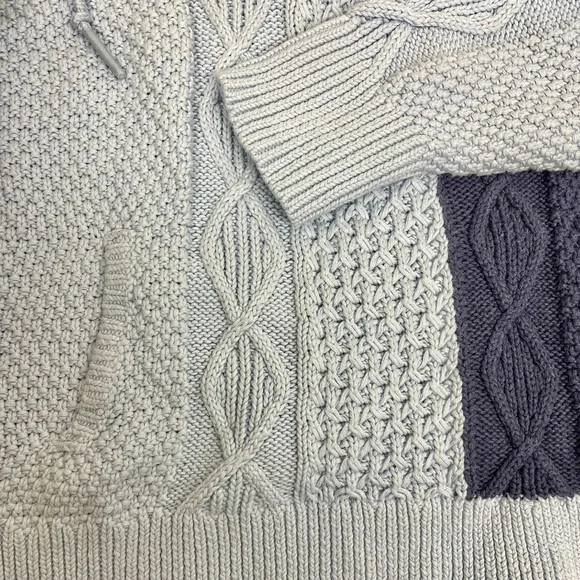 L.L. Bean Women's Signature Funnelneck Fisherman Knit Sweater Small - Picture 4 of 7